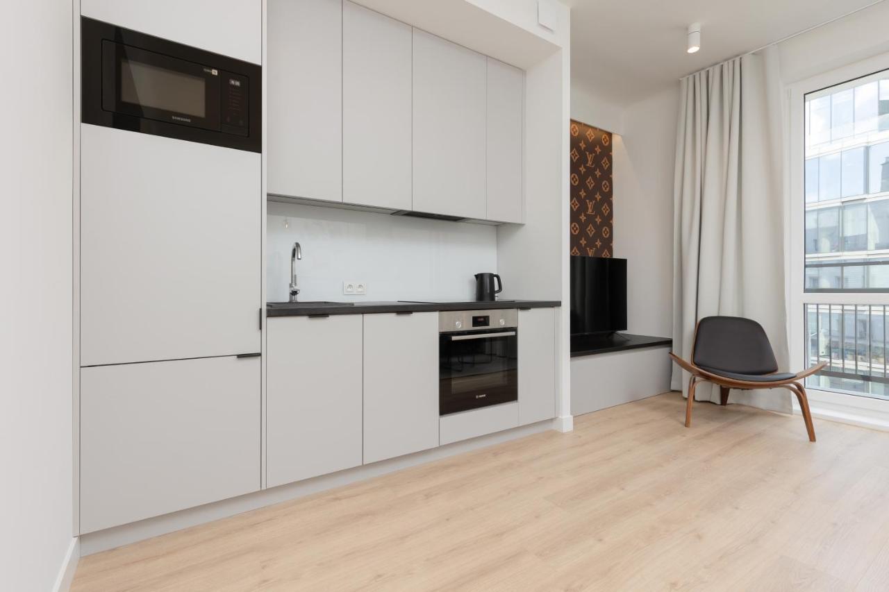 Fashionable City Center Apartment By Noclegi Renters Varsavia Esterno foto