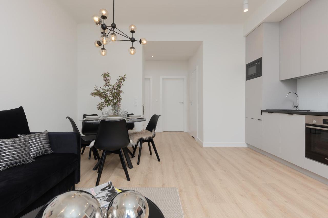 Fashionable City Center Apartment By Noclegi Renters Varsavia Esterno foto
