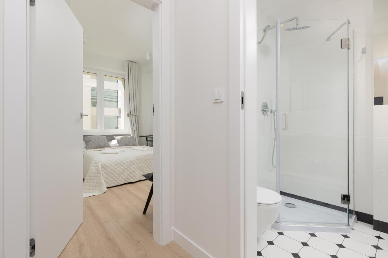 Fashionable City Center Apartment By Noclegi Renters Varsavia Esterno foto